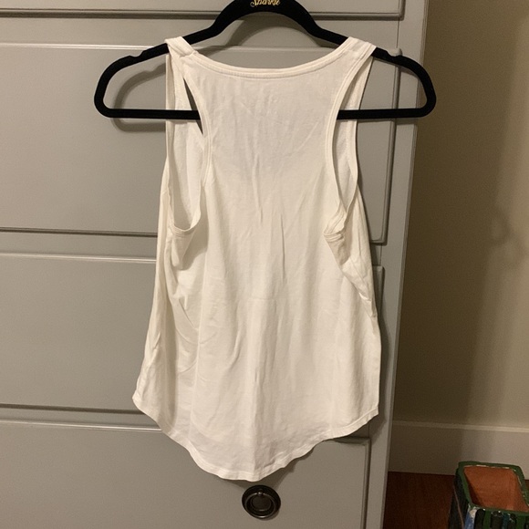 Old Navy Tank - Picture 4 of 4